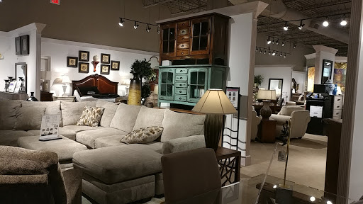 Furniture Store «Rooms To Go & Rooms To Go Kids Furniture Store - Sawgrass Mills (Plantation)», reviews and photos, 1905 N Flamingo Rd, Plantation, FL 33323, USA