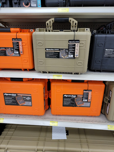 Hardware Store «Harbor Freight Tools», reviews and photos, 7600 la Crosse Ave, Burbank, IL 60459, USA