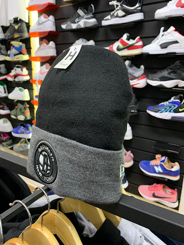 Sneakers.brands - Otavalo
