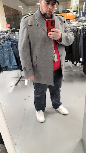 K&G Fashion Superstore, 18000 Vernier Rd, Harper Woods, MI 48225, USA, 