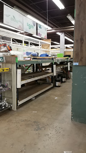 Home Improvement Store «HOBO - Home Owners Bargain Outlet», reviews and photos, 1693 Plainfield Rd, Crest Hill, IL 60403, USA