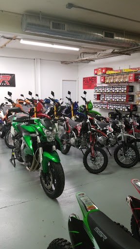 Motorcycle Dealer «FENTON POWERSPORTS», reviews and photos, 1324 W Lark Industrial Dr, Fenton, MO 63026, USA