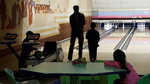 Bowling Alley «Bowl El Paso», reviews and photos, 11144 Pellicano Dr, El Paso, TX 79935, USA