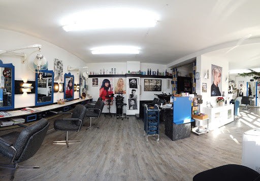 Rene's Damen & Herrenfriseur Tactical Beard Haircutter In Lochau