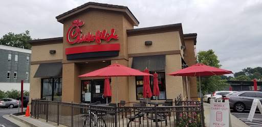 Fast Food Restaurant «Chick-fil-A», reviews and photos, 105 E Trinity Pl, Decatur, GA 30030, USA