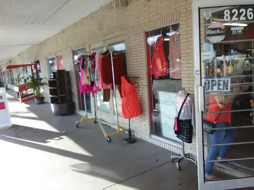 Thrift Store «Hidden Treasures», reviews and photos, 8240 Causeway Blvd, Tampa, FL 33619, USA