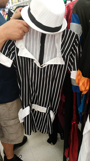 Thrift Store «Oshkosh Goodwill Retail Store & Training Center», reviews and photos