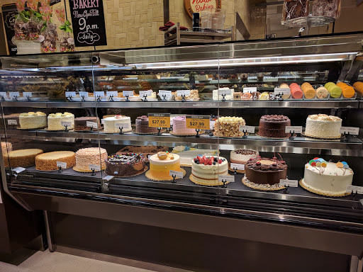 Gourmet Grocery Store «Metropolitan Market Magnolia», reviews and photos, 3830 34th Ave W, Seattle, WA 98199, USA