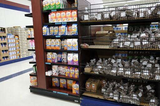 Grocery Store «Sharp Shopper Grocery Outlet», reviews and photos, 340 W Main St, Leola, PA 17540, USA