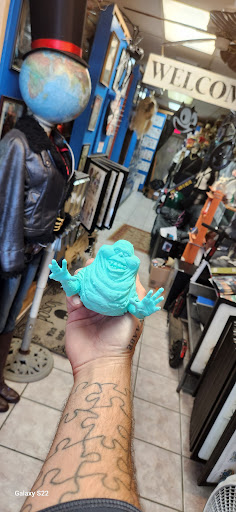 Find matching best friend tattoos ideas for your next unique tattoo in Bradenton at Memory Lane Tattoo Co.