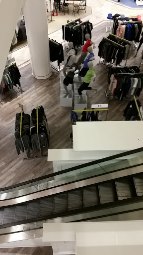 Department Store «Lord & Taylor», reviews and photos, 400 W Farms Mall, Farmington, CT 06032, USA