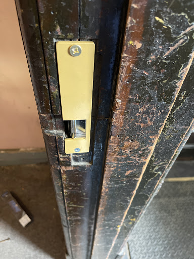 Locksmith «Advance Lock and Key», reviews and photos, 2050 Hylan Blvd, Staten Island, NY 10306, USA