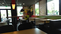 Atmosphère du Restauration rapide McDonald's à Brives-Charensac - n°7