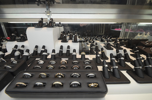 Jeweler «Stones Jewelry», reviews and photos, 107 W Front St, Wheaton, IL 60187, USA