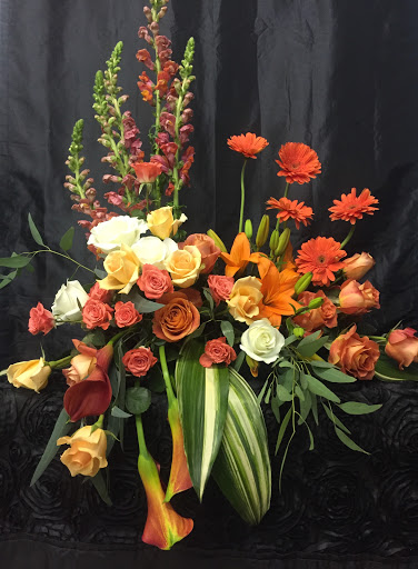 Florist «Open Air Designs - Florist | Wedding Planning | Gifts», reviews and photos, 607 N Myrtle Ave, Clearwater, FL 33755, USA