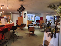 Atmosphère du Restaurant LA PLANQUE DE ZHAO à Chambray-lès-Tours - n°13
