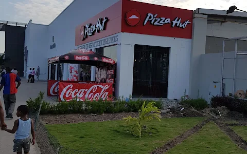 Pizza Hut image