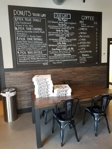 Donut Shop «Metropolitan Donuts and Coffee», reviews and photos, 3070 Lakecrest Cir #600, Lexington, KY 40513, USA