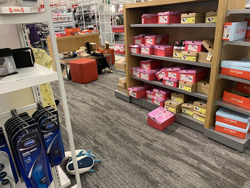 Department Store «Target», reviews and photos, 5000 Hadley Center Dr, South Plainfield, NJ 07080, USA