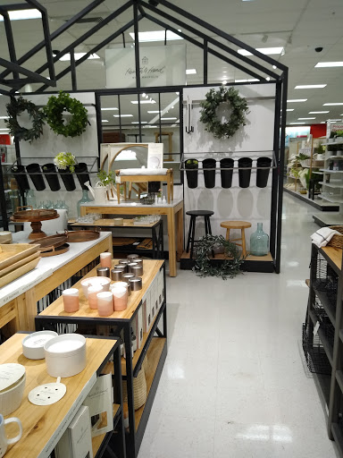 Department Store «Target», reviews and photos, 160 Pavilion Pkwy, Newport, KY 41071, USA