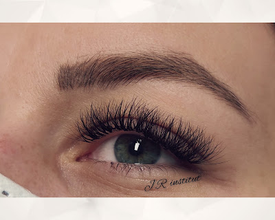 J.R INSTITUT- Extensions de cils, prothésiste ongulaire- Rehaussement de Cils & Maquillage permanent à Rémilly