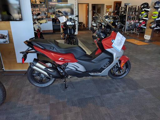 BMW Motorcycle Dealer «BMW Motorcycles of Cleveland», reviews and photos, 7315 N Aurora Rd, Aurora, OH 44202, USA