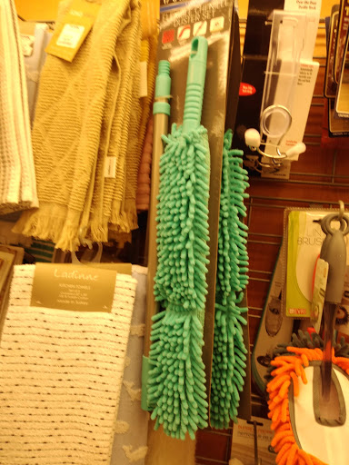 Department Store «T.J. Maxx», reviews and photos, 7555 W Hillsborough Ave, Tampa, FL 33615, USA