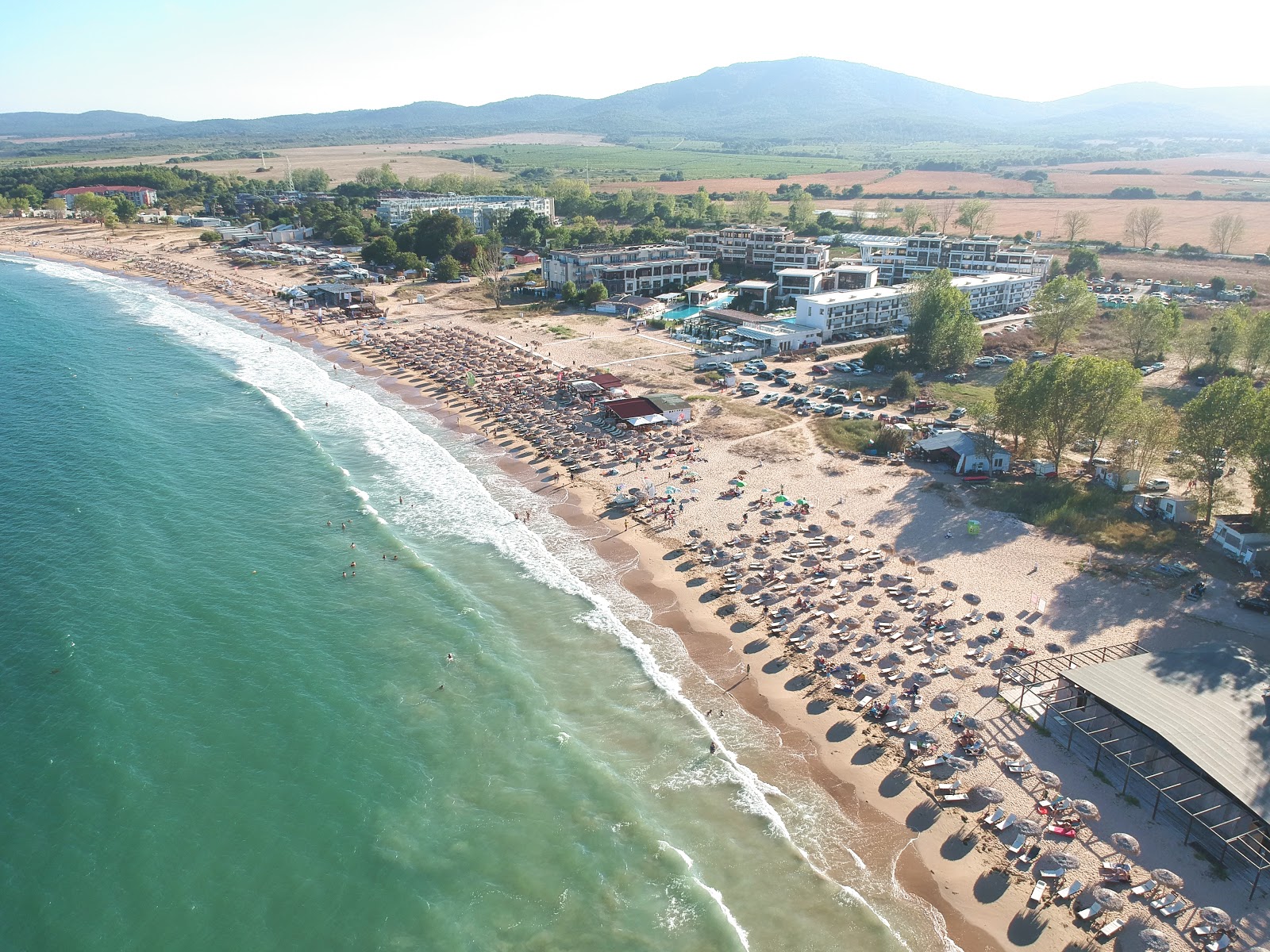 Fotografie cu Zlatna ribka beach II - locul popular printre cunoscătorii de relaxare