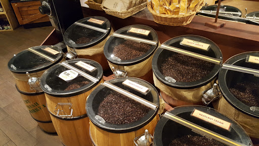 Grocery Store «The Fresh Market», reviews and photos, 150 Branch Rd SE, Vienna, VA 22180, USA