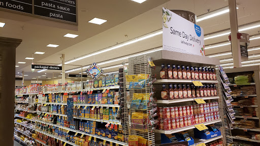 Grocery Store «Safeway», reviews and photos, 2890 NW Bucklin Hill Rd, Silverdale, WA 98383, USA