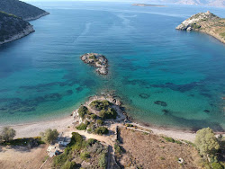 Didima beach'in fotoğrafı geniş ile birlikte