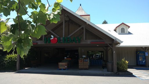 Grocery Store «Holiday Market», reviews and photos, 16981 Placer Hills Rd # A8, Meadow Vista, CA 95722, USA
