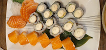 Plats et boissons du Restaurant de sushis Enjoy Sushi Le Tholonet - n°15