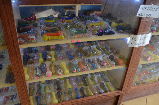 Tobacco Shop «Tobacco Zone», reviews and photos, 3109 W Jefferson St, Joliet, IL 60435, USA