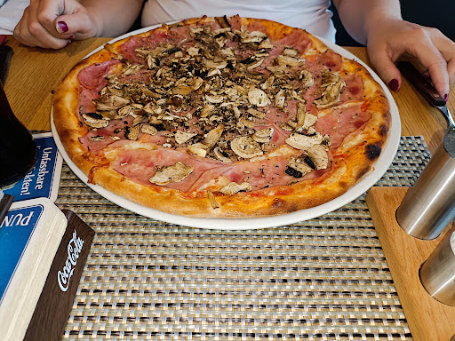 Pizzeria Mamarosa en Hörmsdorf