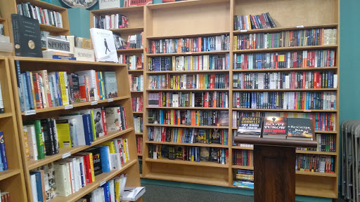 Book Store «Broadway Books», reviews and photos, 1714 NE Broadway St, Portland, OR 97232, USA