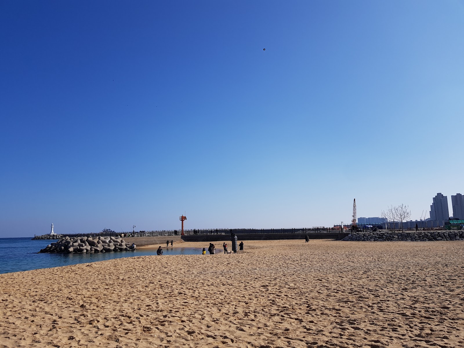 Photo of Cheongho Beach and the settlement