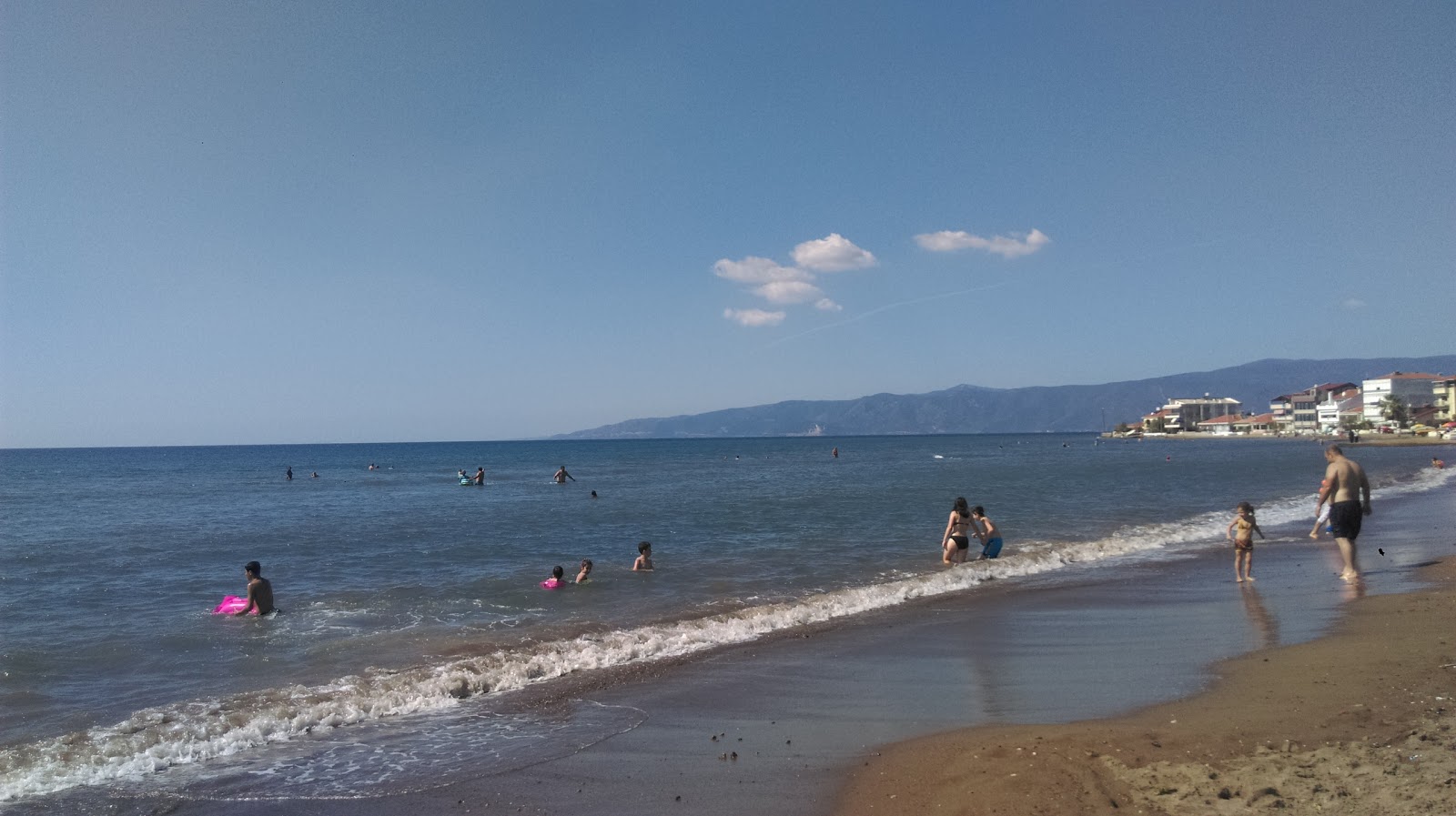 Kumsaz beach的照片 带有碧绿色水表面