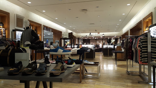 Department Store «Saks Fifth Avenue», reviews and photos, 9700 Collins Ave, Bal Harbour, FL 33154, USA