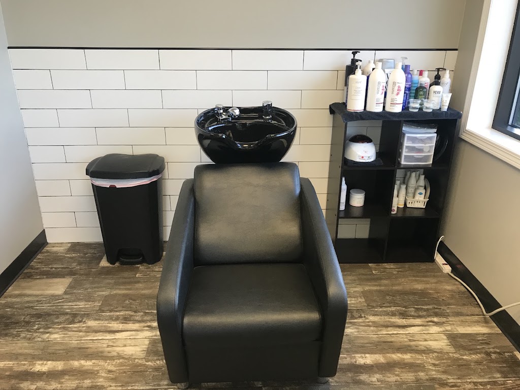 605 Hair Studio 57006