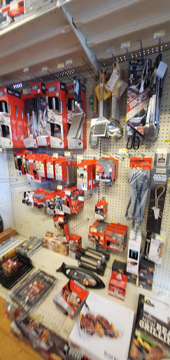 Home Improvement Store «Village True Value Hardware», reviews and photos, 32 Newtown Ln, East Hampton, NY 11937, USA