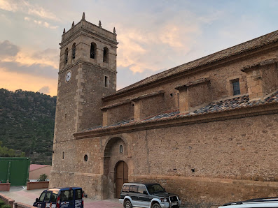 Iglesia del Salvador Calle Iglesia, 4, 44133 Tramacastiel, Teruel, España
