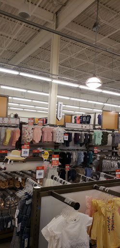 Clothing Store «Old Navy», reviews and photos, 874 Donald Lynch Blvd, Marlborough, MA 01752, USA