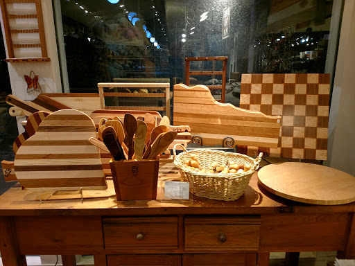 Gift Shop «Vermont Gift Barn», reviews and photos, 1087 Williston Rd, South Burlington, VT 05403, USA