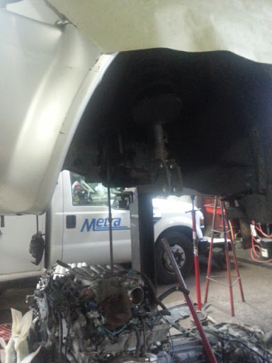 Auto Repair Shop «Parkview Auto Repair & Body Shop», reviews and photos, 4139 S Western Blvd, Chicago, IL 60609, USA