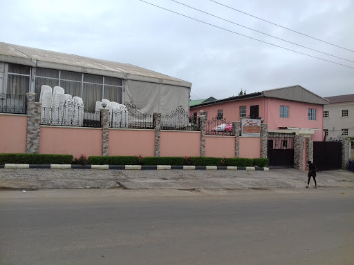 Hadassah Place Ojota Lagos, 21, Emmanuel high street Ogudu, Ojota- Lagos, Ojota, Lagos, Lagos, Lagos, Nigeria, Landscaper, state Lagos