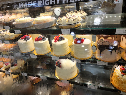 Grocery Store «Whole Foods Market», reviews and photos, 8825 Villa La Jolla Dr, La Jolla, CA 92037, USA