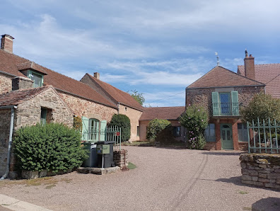 La Chouette d'Or Gîte Yoga Art 6 Rte d'Epoisses, 21460 Thoste, France