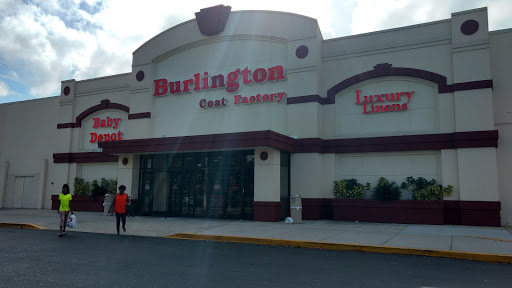 Clothing Store «Burlington Coat Factory», reviews and photos, 955 W Brandon Blvd, Brandon, FL 33511, USA