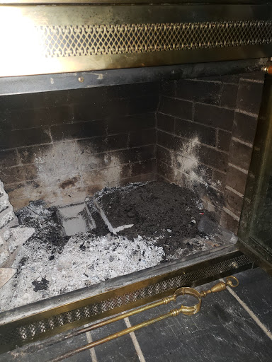 911 Fireplace Service & Chimney Cleaning